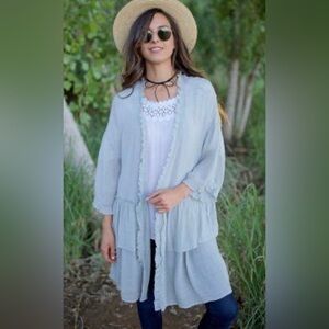 Easel ruffle 3/4 sleeve sage green kimono sz small